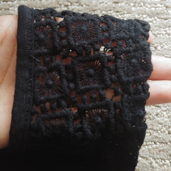 GAP Black Linen Blend Lightweight Top - Picture 2 of 4